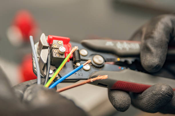 Best Affordable Emergency Electrician  in Fair Oaks, GA
